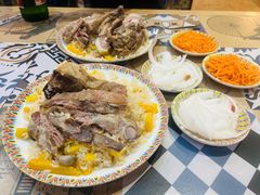 -哈密瓜抓饭(四平路店)