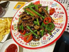 -潮庭港式茶餐厅·熊仔奶茶(同济广场店)