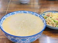 鱼汤面-雪琴面馆富安特色鱼汤面(城中花园店)