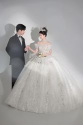 -梵汐婚纱摄影(东方之门店)