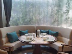 卡座-满江红四季餐厅 · 国家五钻级酒家(新纪元大酒店店)
