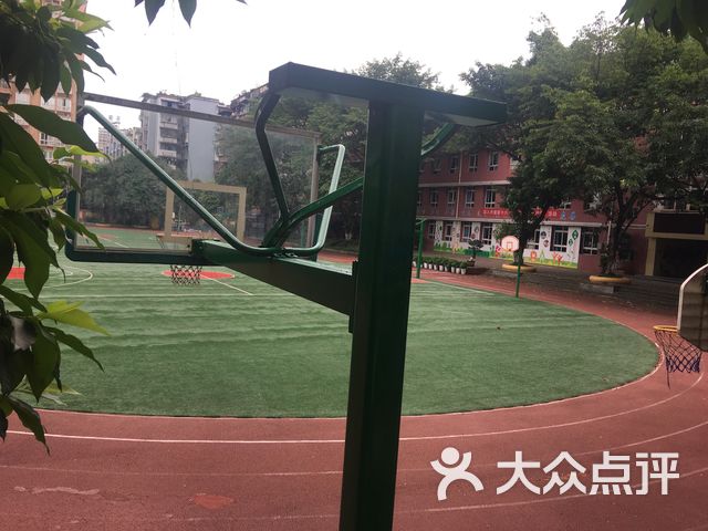 金山路小学