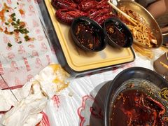 -肥肥虾庄·金牌油焖大虾(汉口城市广场店)