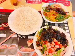 -佰人王串串香火锅(洋珠巷店)