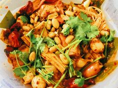 -拿渡麻辣香锅(世茂广场·工三店)