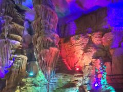 -泰安地下龙宫景区