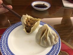 -笑来喜馄饨小笼工坊店(湖滨街店)