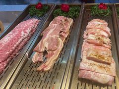 -山焱·炭火自助烤肉(周浦万达店)
