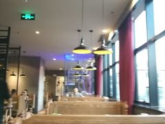 大堂-马仕玖煲·融合菜·酥不腻烤鸭(人大店)