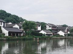 -鲁镇