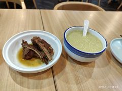 -宏状元现熬粥·京味菜(黄寺大街店)