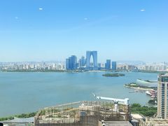 -圆融星座购物中心
