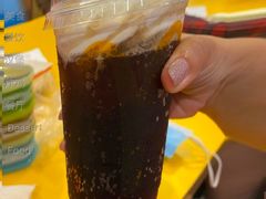 甜品站可乐麦炫酷-麦当劳(豫园店)