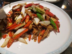 -百味地锅鸡(二店·财校分店)