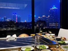 -丽思卡尔顿·炙焰·铁板烧餐厅