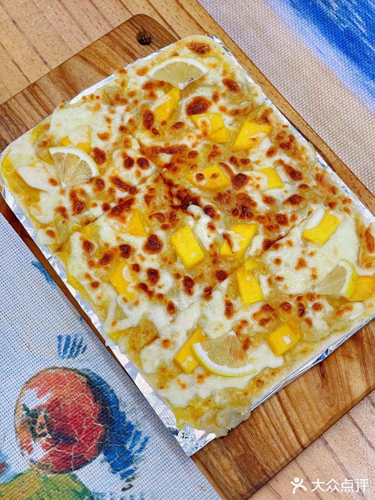 武汉西餐厅推荐|好吃不贵，环境超好的Moon Blue