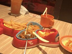 -必胜客(大坪英利店)