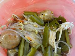 -泰龙城小吃街
