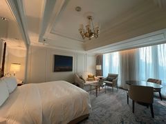 -广州富力丽思卡尔顿酒店