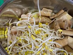 豆芽-黑竹香鸡(营和巷店)