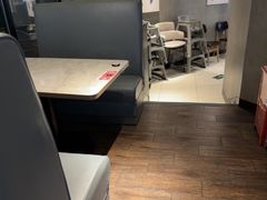 -必胜客(白石桥店)
