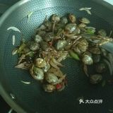 豆瓣酱辣炒花蛤 