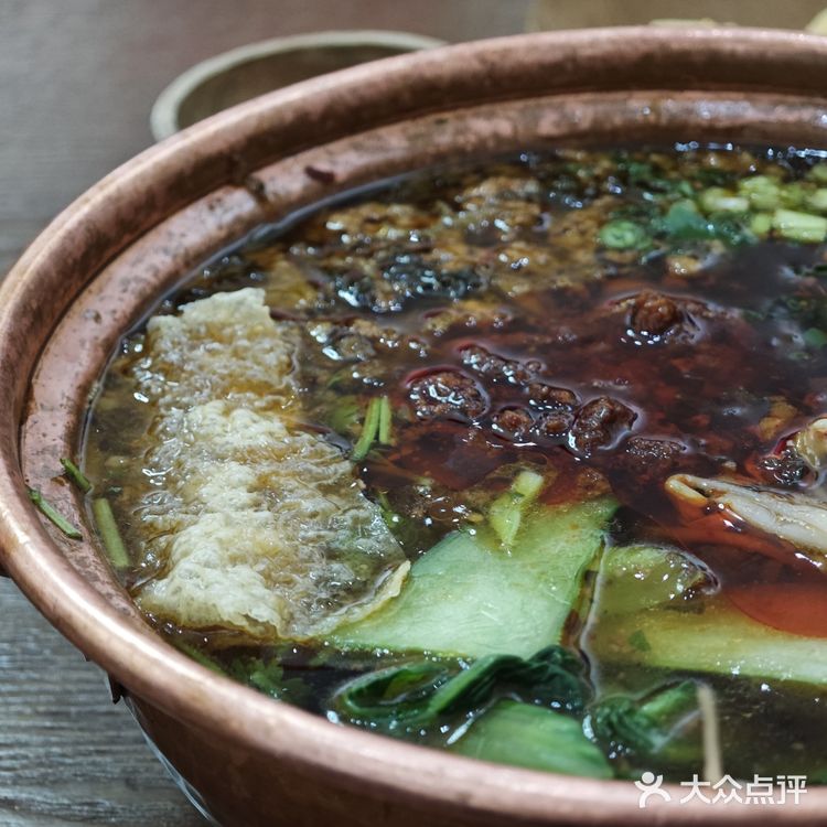 云南小锅米线来啦