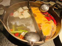 -三出山火锅(南京万象天地店)