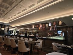 -云端西餐厅(南宁龙光那莲豪华精选酒店)