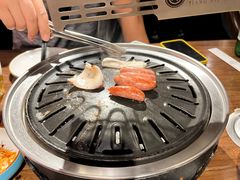 -明洞阿姨·韩式酱蟹烤肉·创意料理(三元桥店)