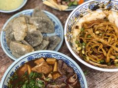 卤煮火烧-门框胡同百年卤煮(新街口店)