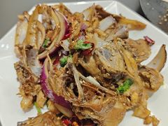 -许哥东北烧烤·铁丳烤串·宫后夹肉(繁花中心店)