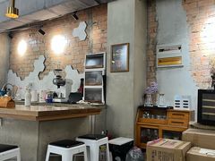 -愉市 Hippy Market(香榭里花园店)