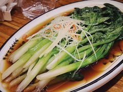 -苹果树下艺术餐厅(宋庄店)