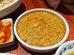 -裕兴记•蟹黄面馆(人民广场店)