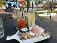 -UNI UNI(环亚凯瑟琳店)