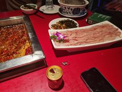 -二荆条·蜀鲜汇城市森林火锅