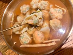 -荣记歡喜·馄饨铺(开发区振华购物中心店)
