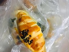 金牛角-泸溪河桃酥(长乐路店)
