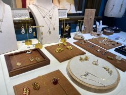 -HeyJewel全球独立设计师原创首饰集合店