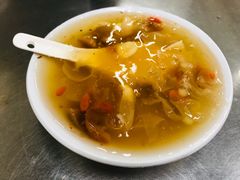银耳五珍汤-芳婆糕团店(王府大街店)