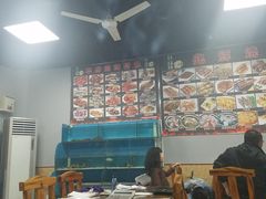 大堂-兆辉木炭海鲜烧烤·海鲜小炒