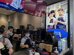 -瑞幸咖啡(沃尔玛华侨城店)