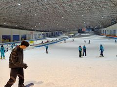 -绍兴启迪乔波冰雪世界