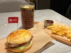 -必胜客(白石桥店)