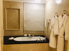 -广州富力丽思卡尔顿酒店