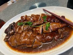 烧鹅-聚福宝合苑食府(南头镇店)