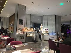 -飨食汇全日制餐厅·昆山皇冠假日酒店(九方店)