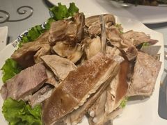 手把羊排-裕合顺清真餐厅·回民老菜·大连海鲜(西安路店)