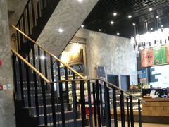 大堂-星巴克臻选(湖滨道店)